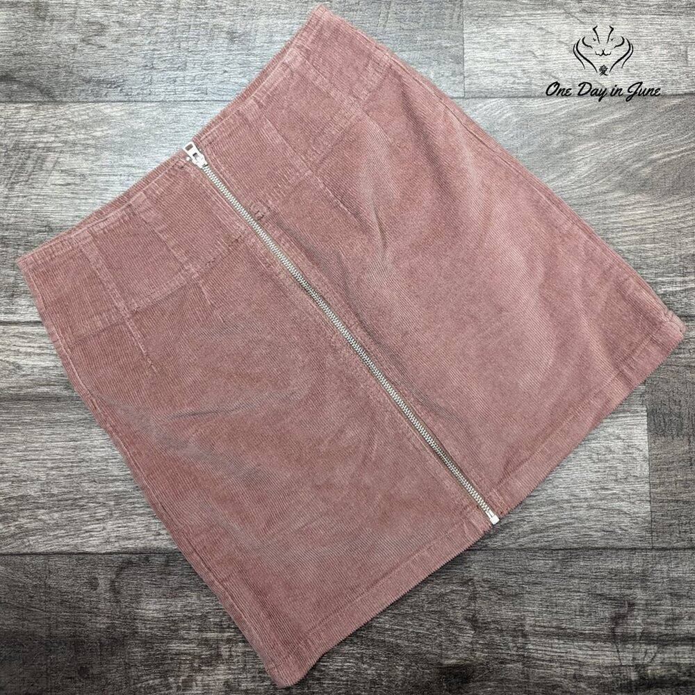 Wild Fable Zip Front Corduroy Skirt Size 4